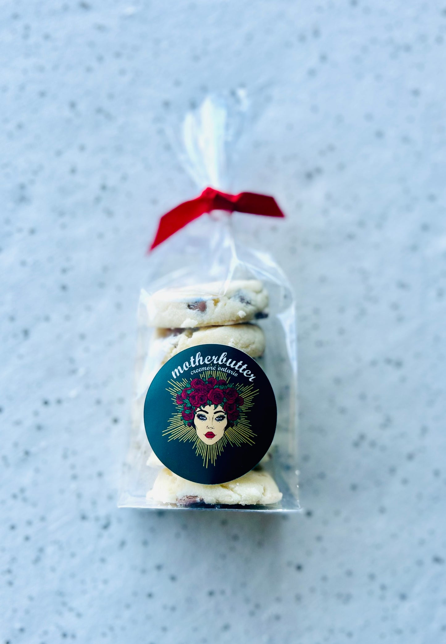 Ross and Rachel - chocolate chip shorty